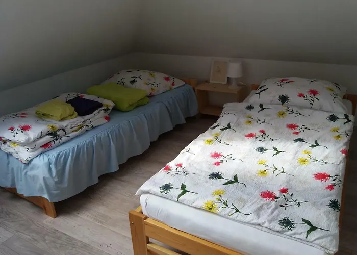 W Dolinie Teczy Nyaraló Debina (Ustka)