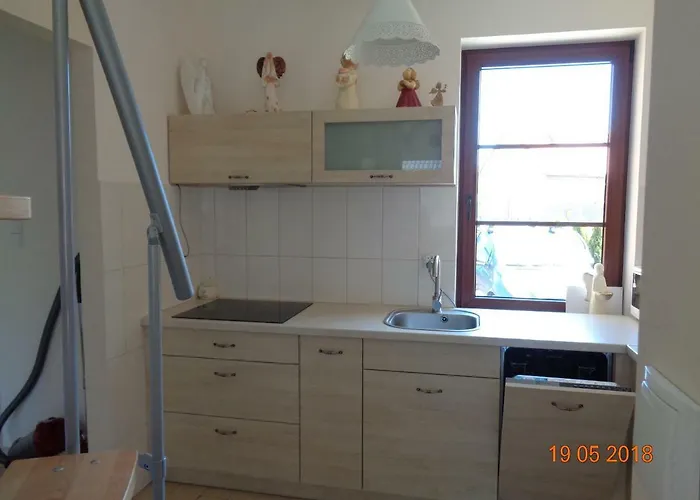 Nyaraló W Dolinie Teczy Debina (Ustka)