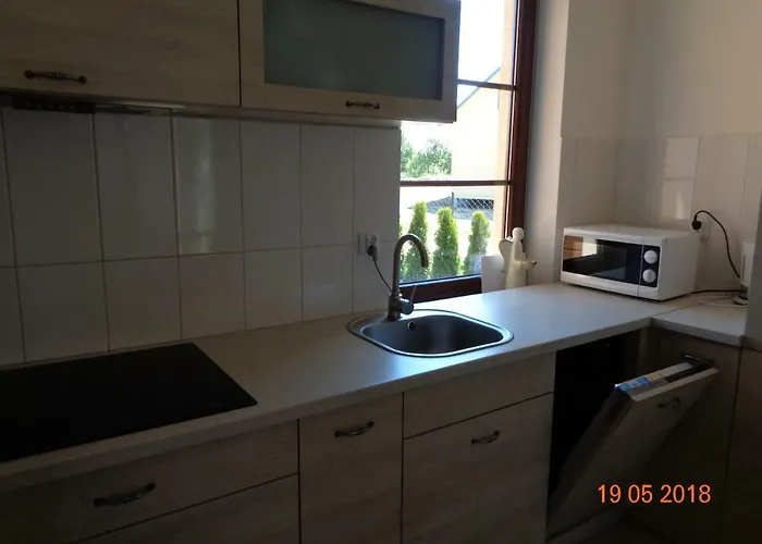 W Dolinie Teczy * Debina (Ustka)